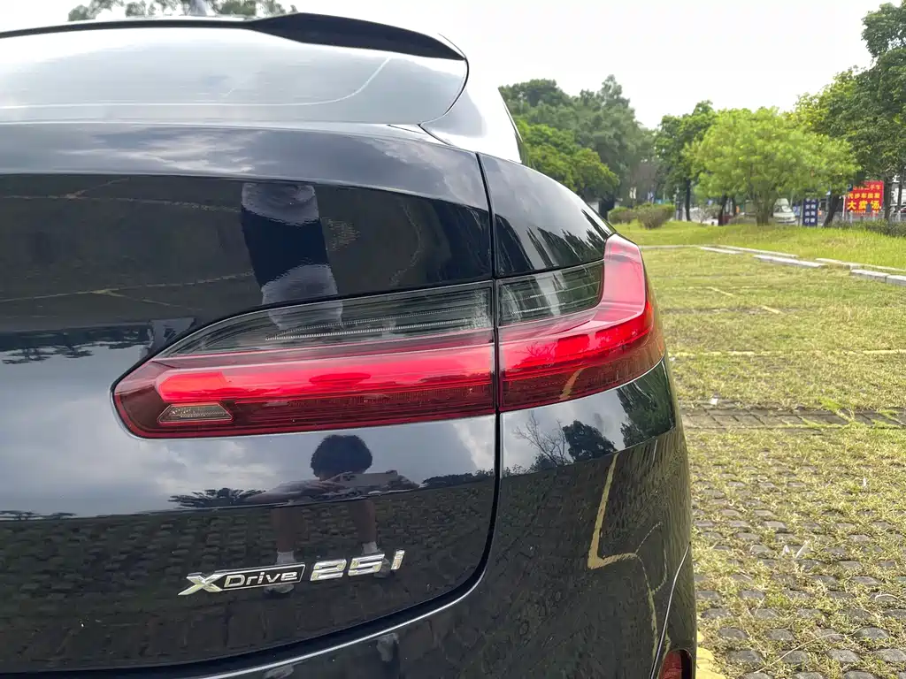 BMW X4 — миниатюра 22