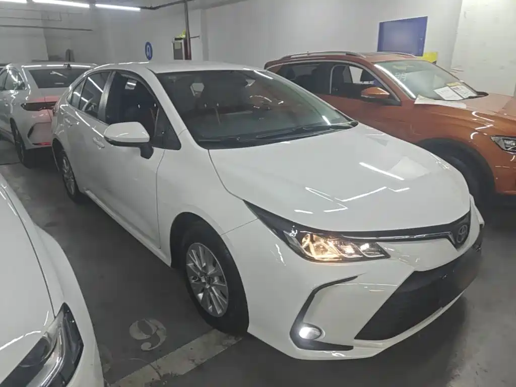 Toyota Corolla — миниатюра 4