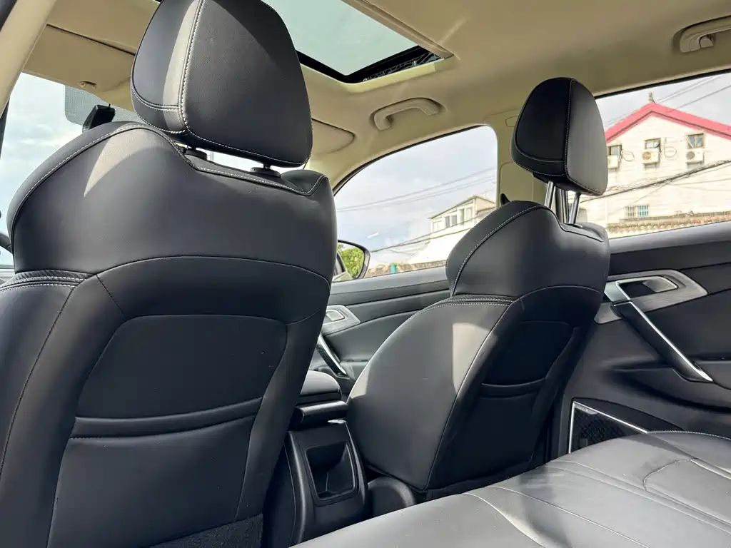 Geely Boyue — миниатюра 5