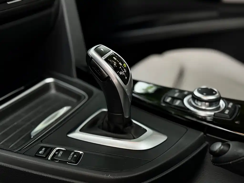 BMW 3 Series (Import) — миниатюра 15