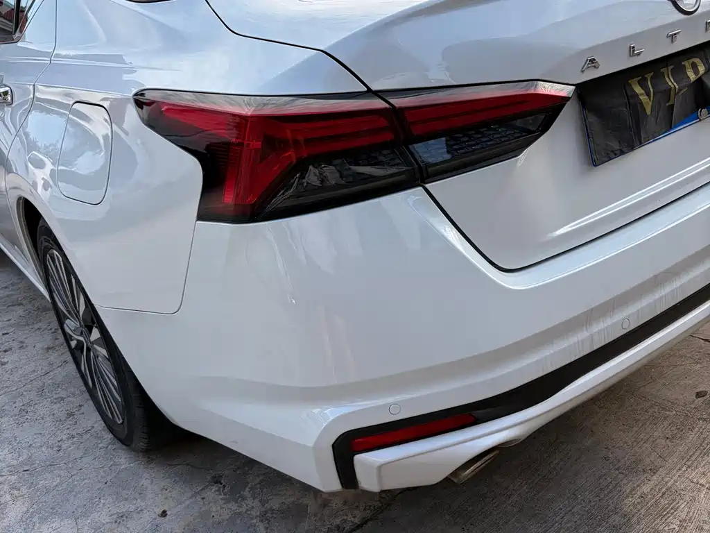 Nissan Teana — миниатюра 15