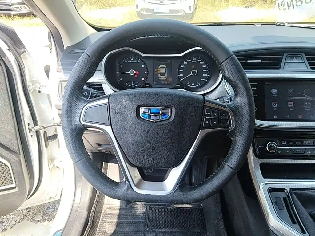 Geely Emgrand GL — миниатюра 11