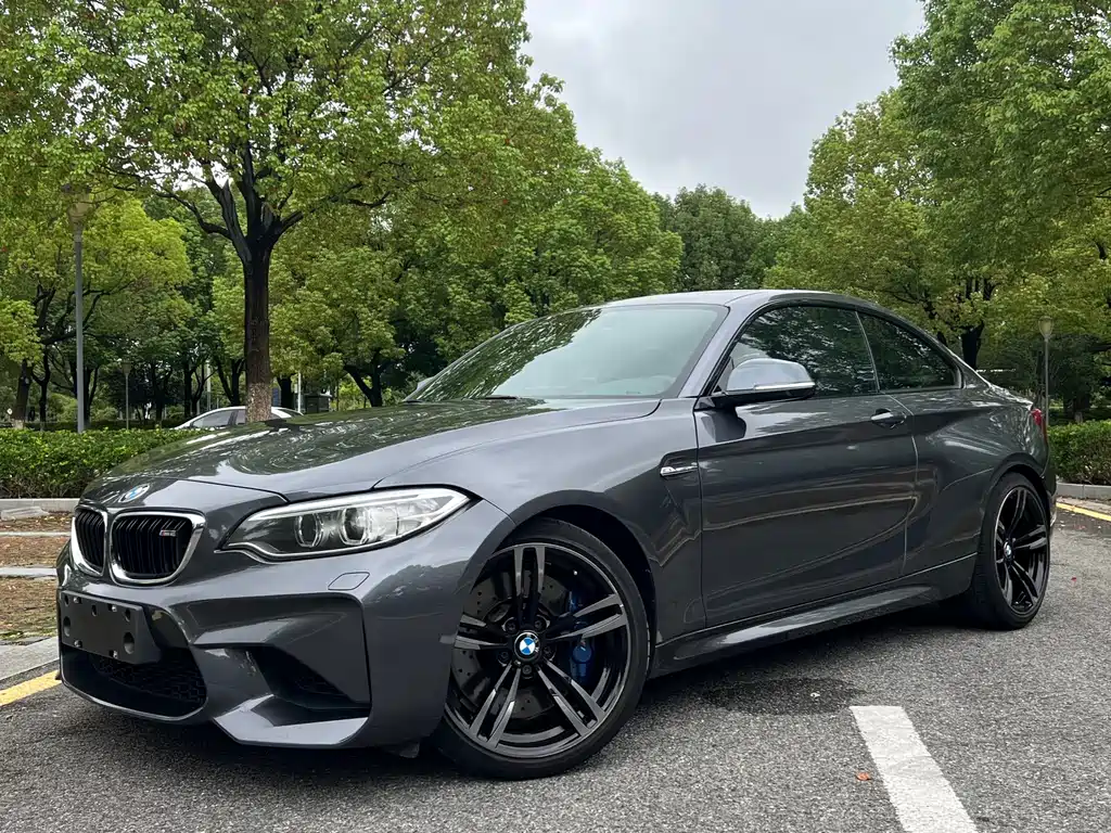 BMW M2 2017
