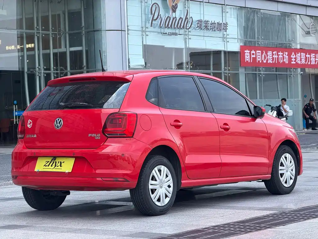 Volkswagen Polo — миниатюра 7