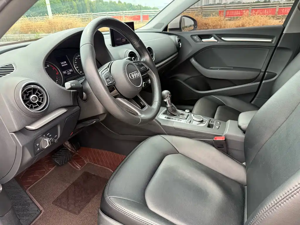 Audi A3 — миниатюра 12