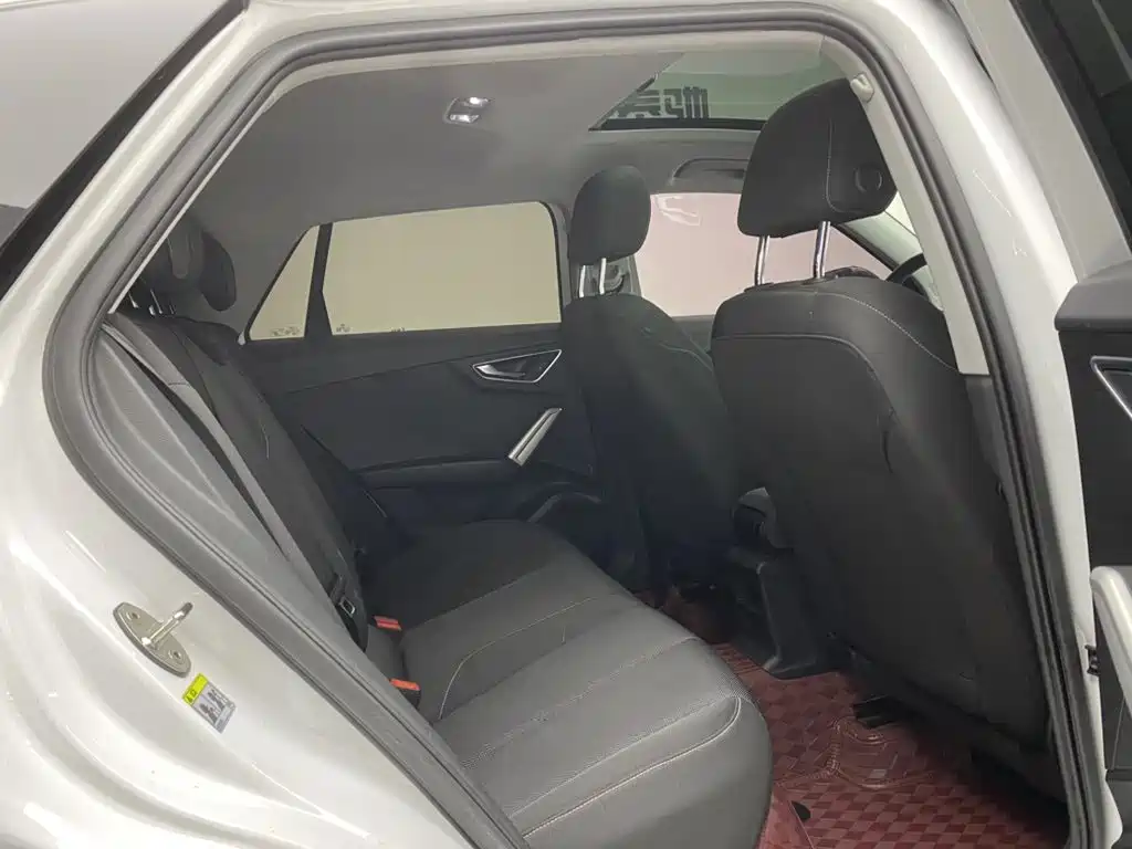 Audi Q2L — миниатюра 23