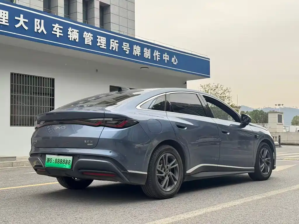 BYD SEAL 06 NEW ENERGY