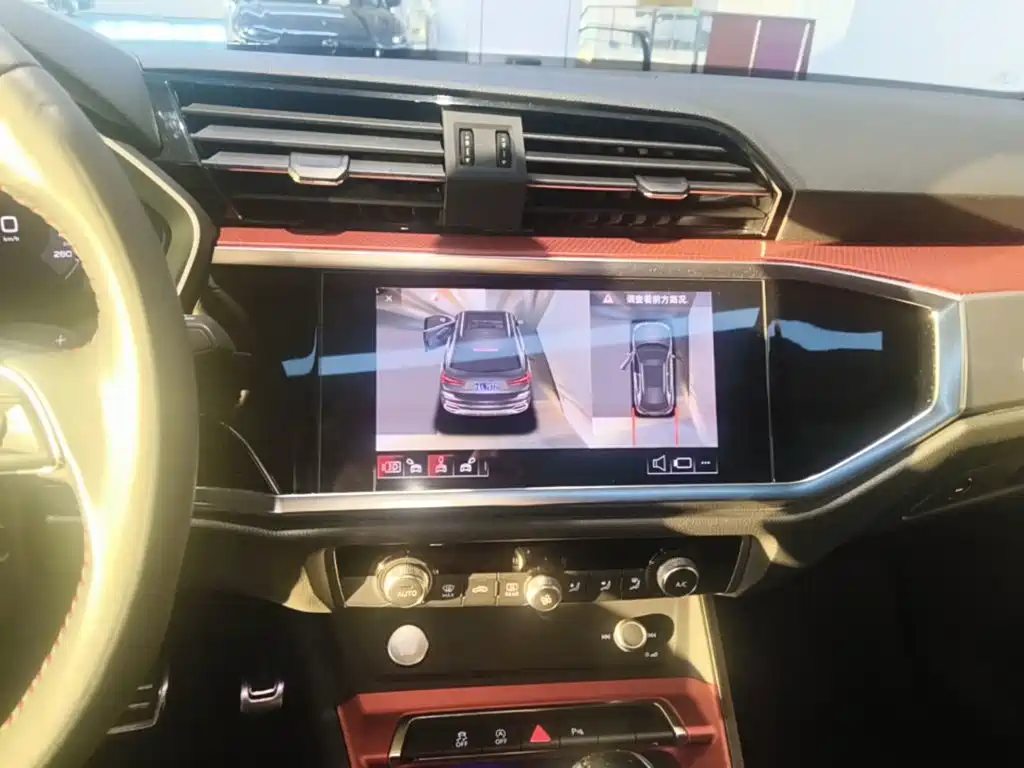 Audi Q3 — миниатюра 13