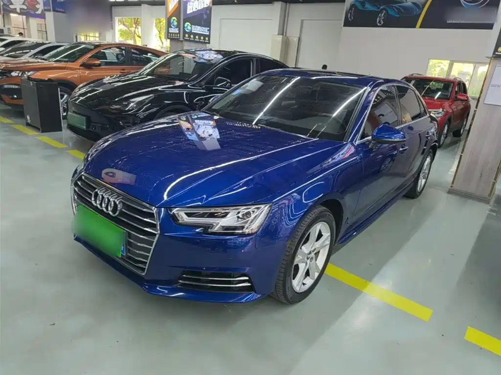 Audi A4L 2018