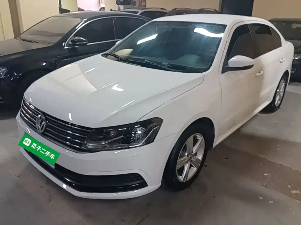 Volkswagen Lavida — миниатюра 2