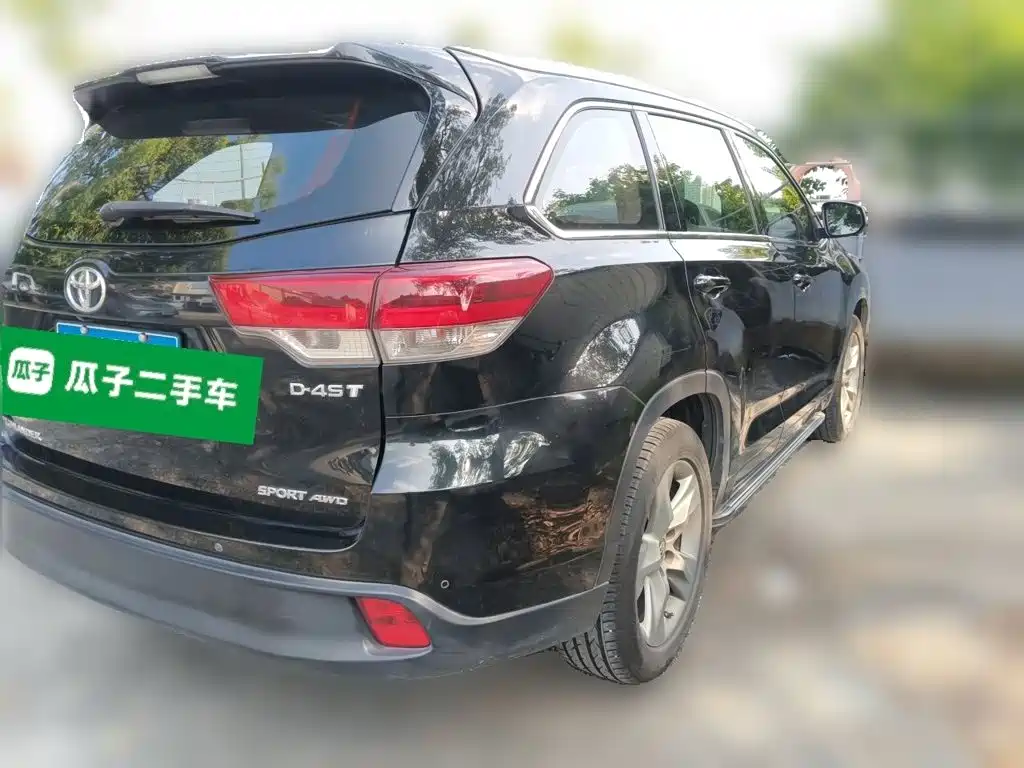 Toyota Highlander — миниатюра 4