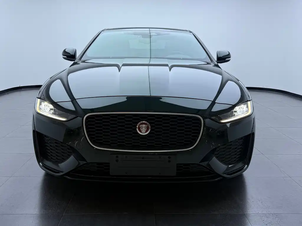 Jaguar XEL — миниатюра 2