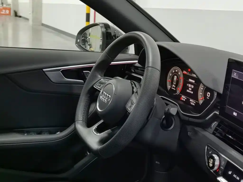 Audi A4L — миниатюра 22