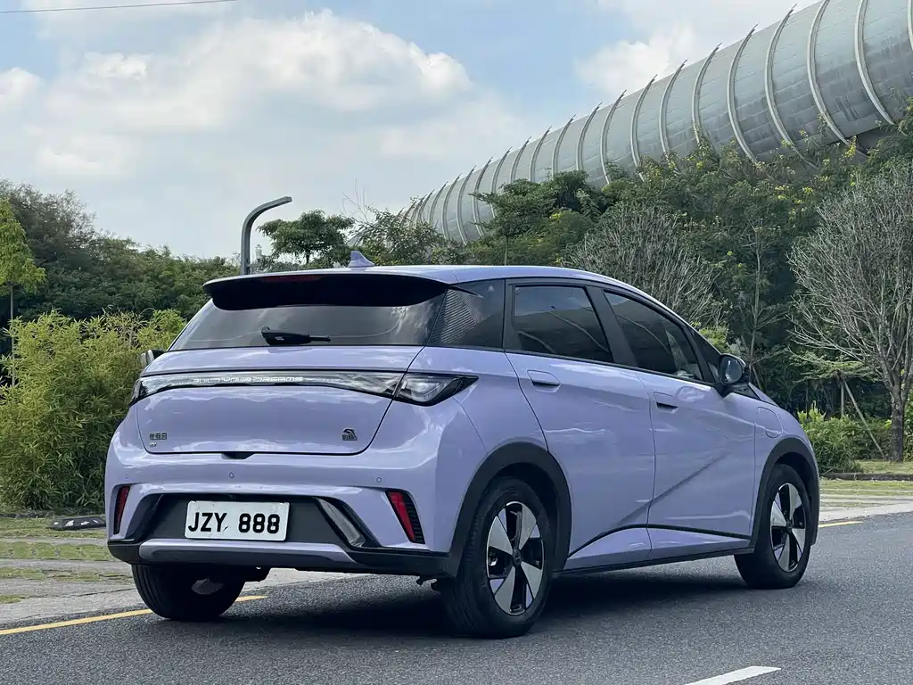 BYD Dolphin — миниатюра 6