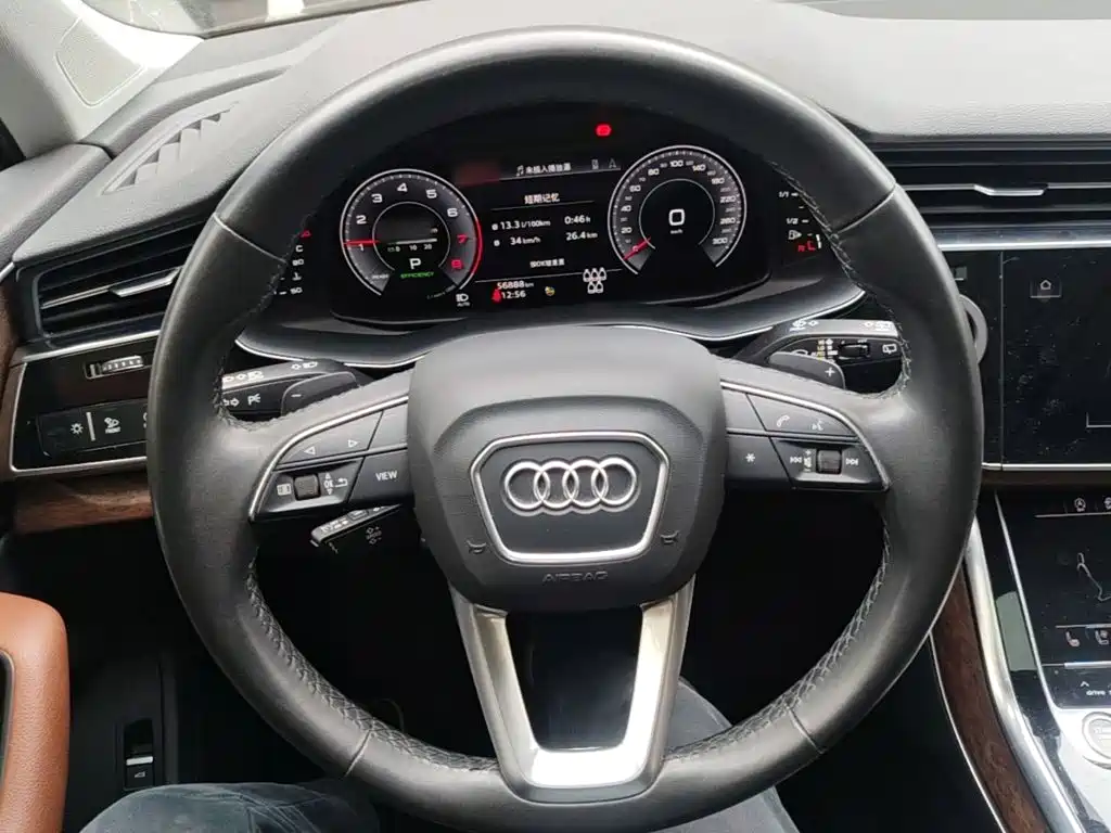 Audi Q7 — миниатюра 11