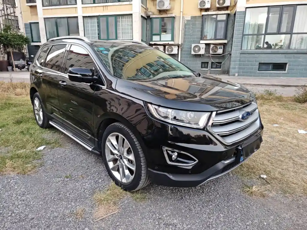 Ford Edge — миниатюра 4
