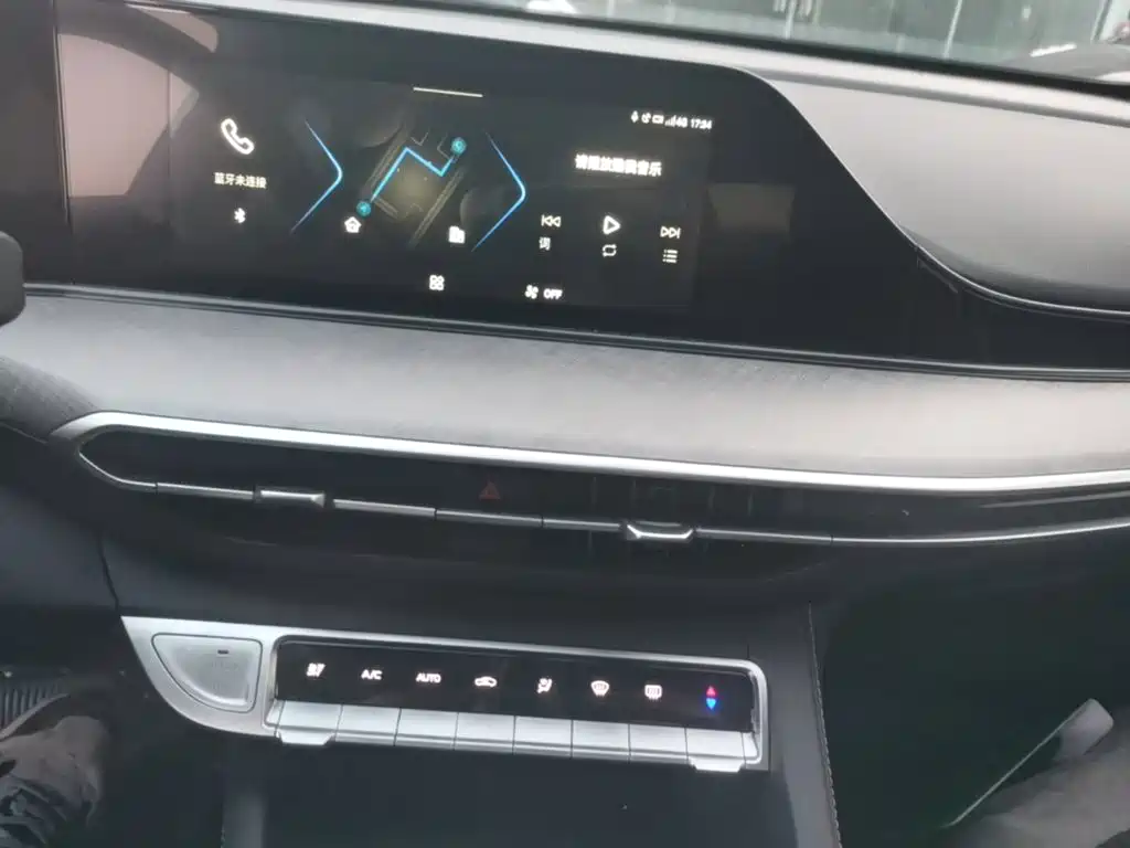 Changan Eado — миниатюра 13