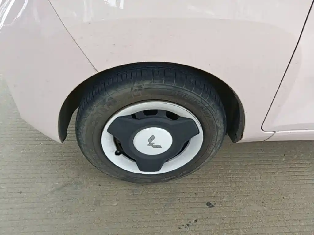 Wuling MINIEV — миниатюра 23