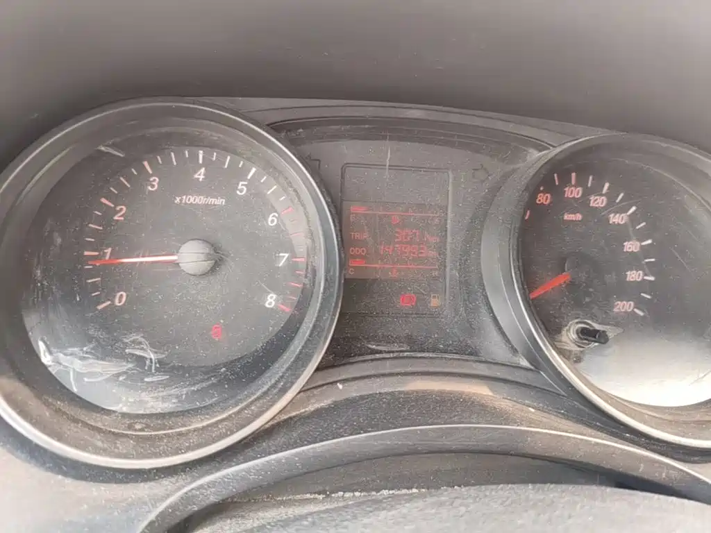 Wuling Hongguang — миниатюра 12