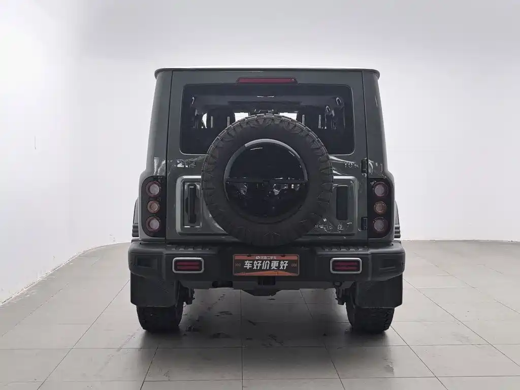 212 212 T01 — миниатюра 4