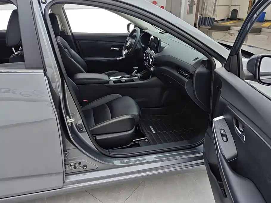 Nissan Sylphy — миниатюра 8