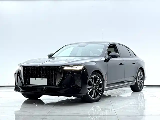 RED FLAG HONGQI H9 2025