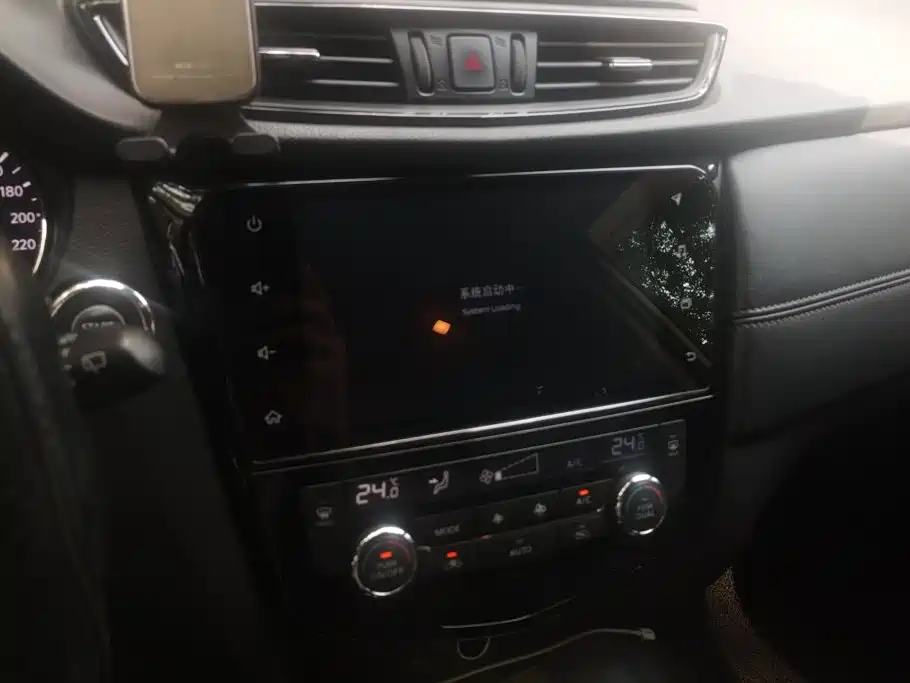 Nissan X-Trail — миниатюра 13