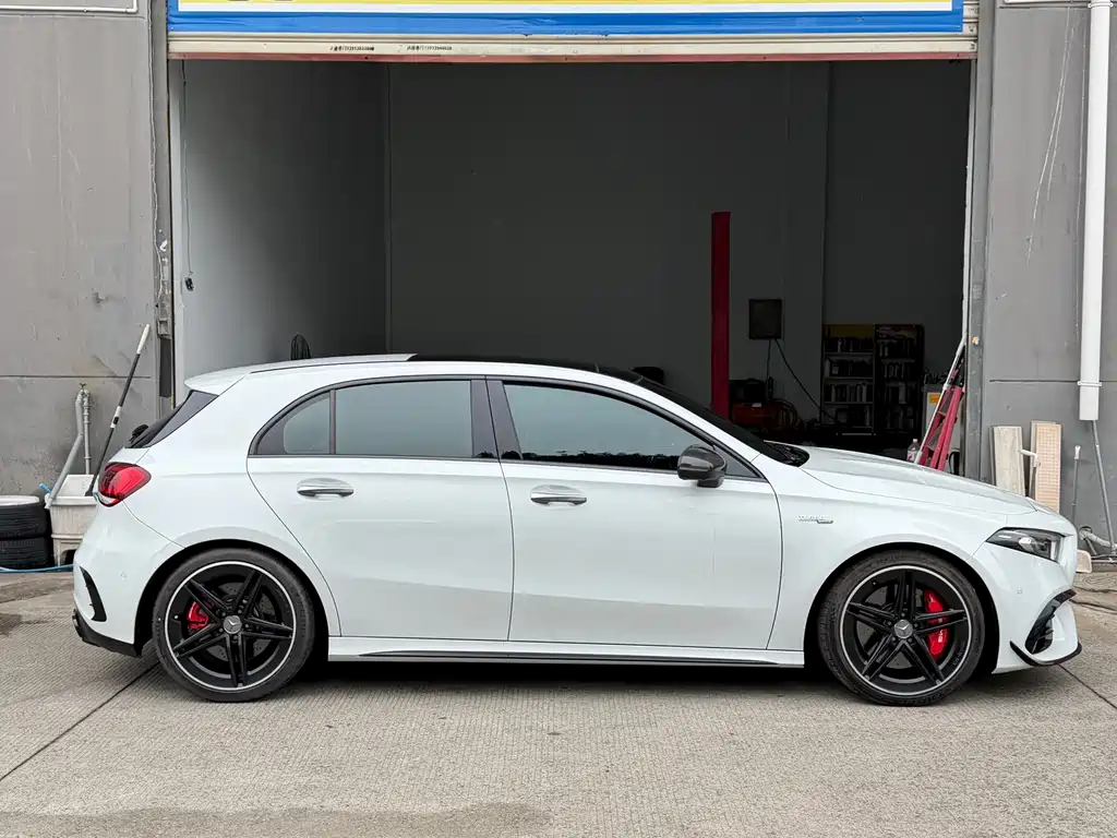 Mercedes-Benz A-Class AMG (Import) — миниатюра 3