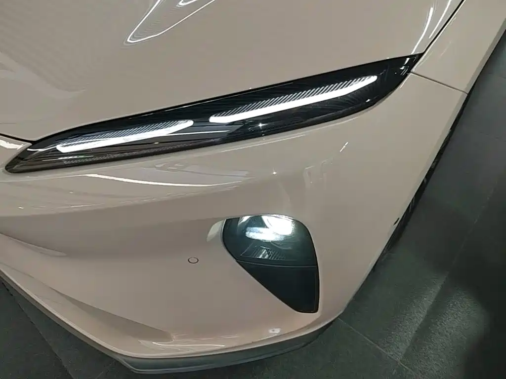 NIO ET5 — миниатюра 24