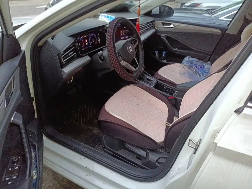 Volkswagen Sagitar — миниатюра 12