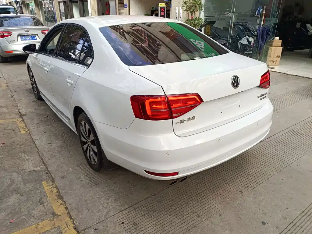 Volkswagen Sagitar — миниатюра 17