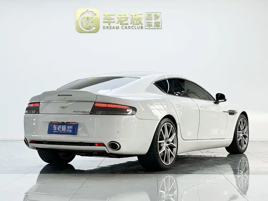 Aston Martin Rapide — миниатюра 4