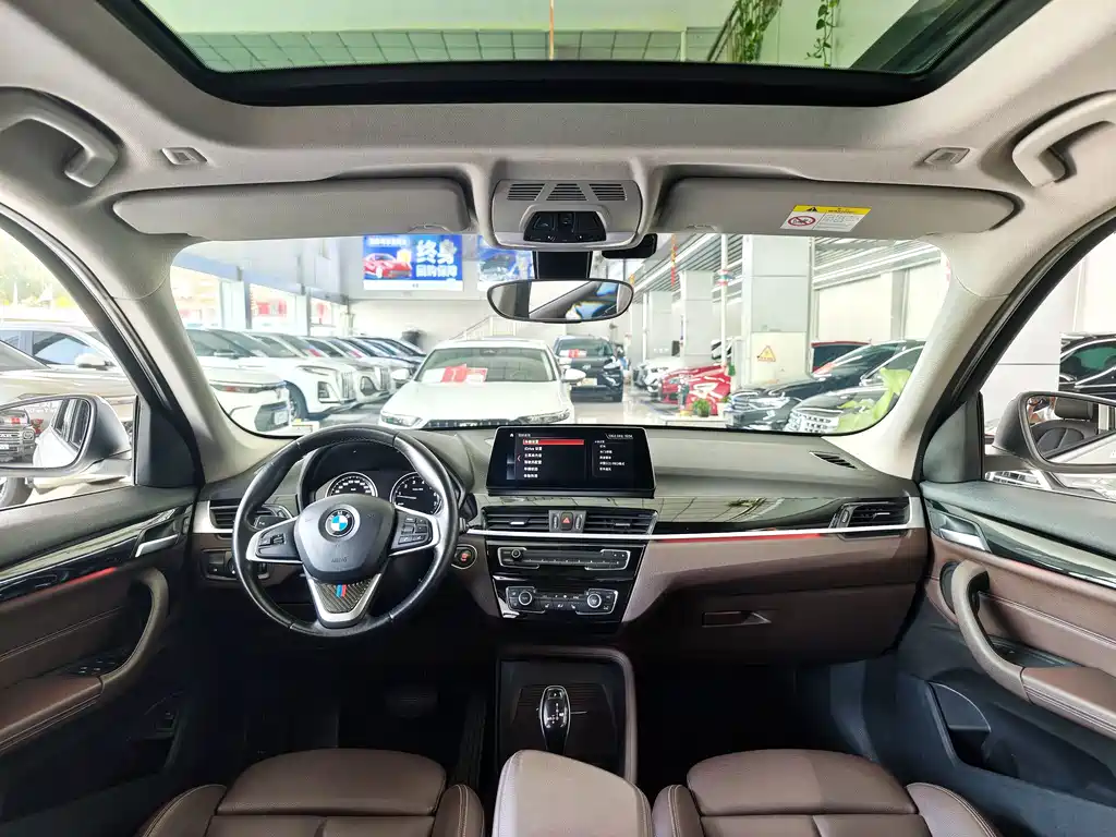 BMW X1 — миниатюра 11