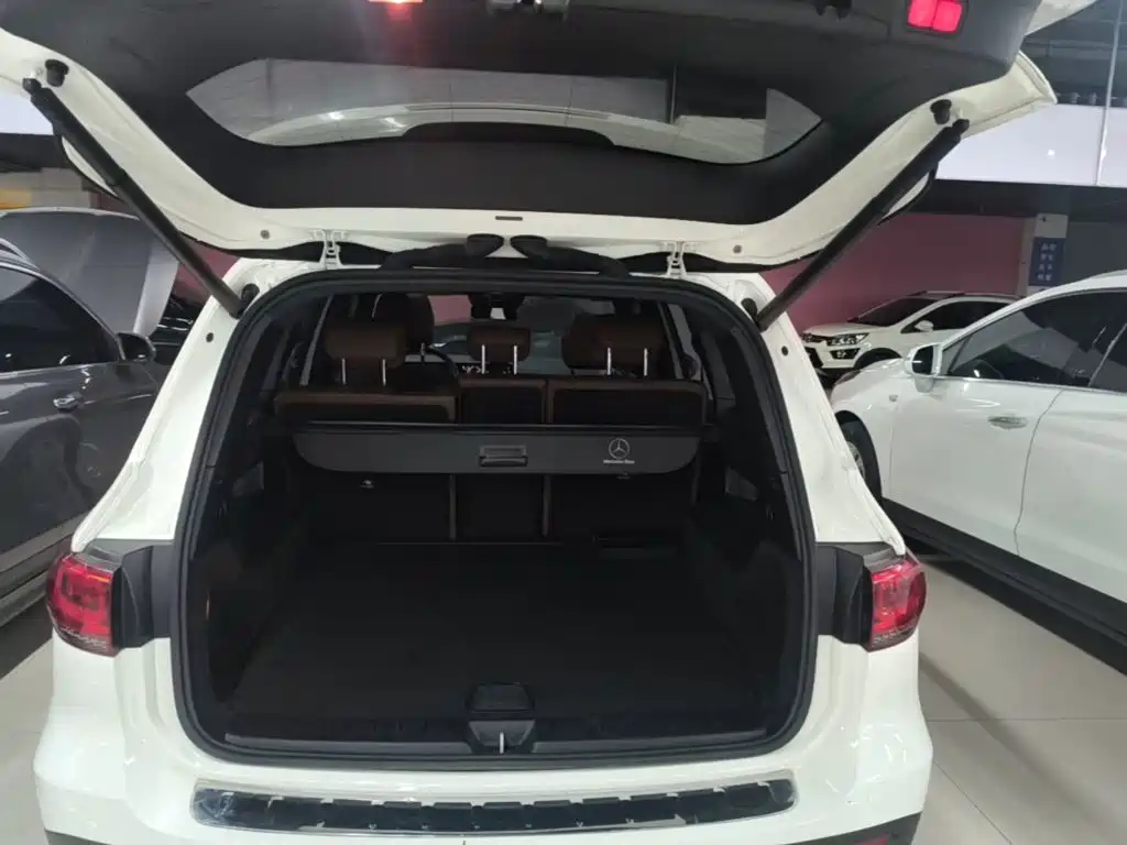 Mercedes-Benz GLB — миниатюра 19