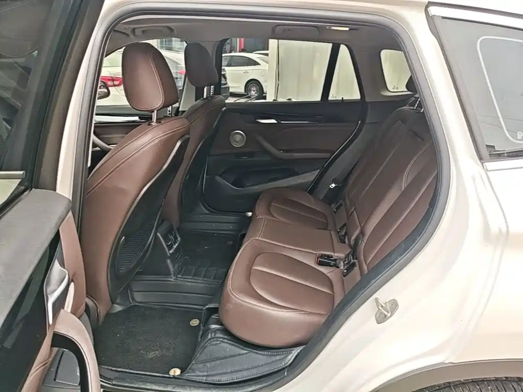 BMW X1 — миниатюра 17
