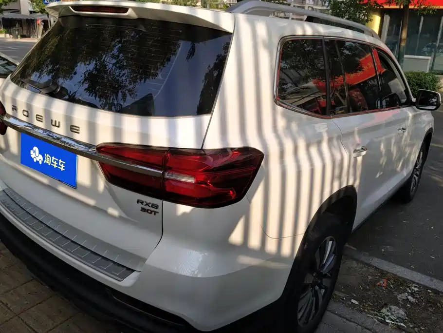 Roewe RX8 — миниатюра 3