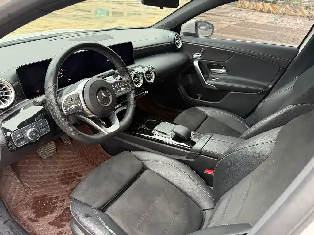 Mercedes-Benz A-Class — миниатюра 4