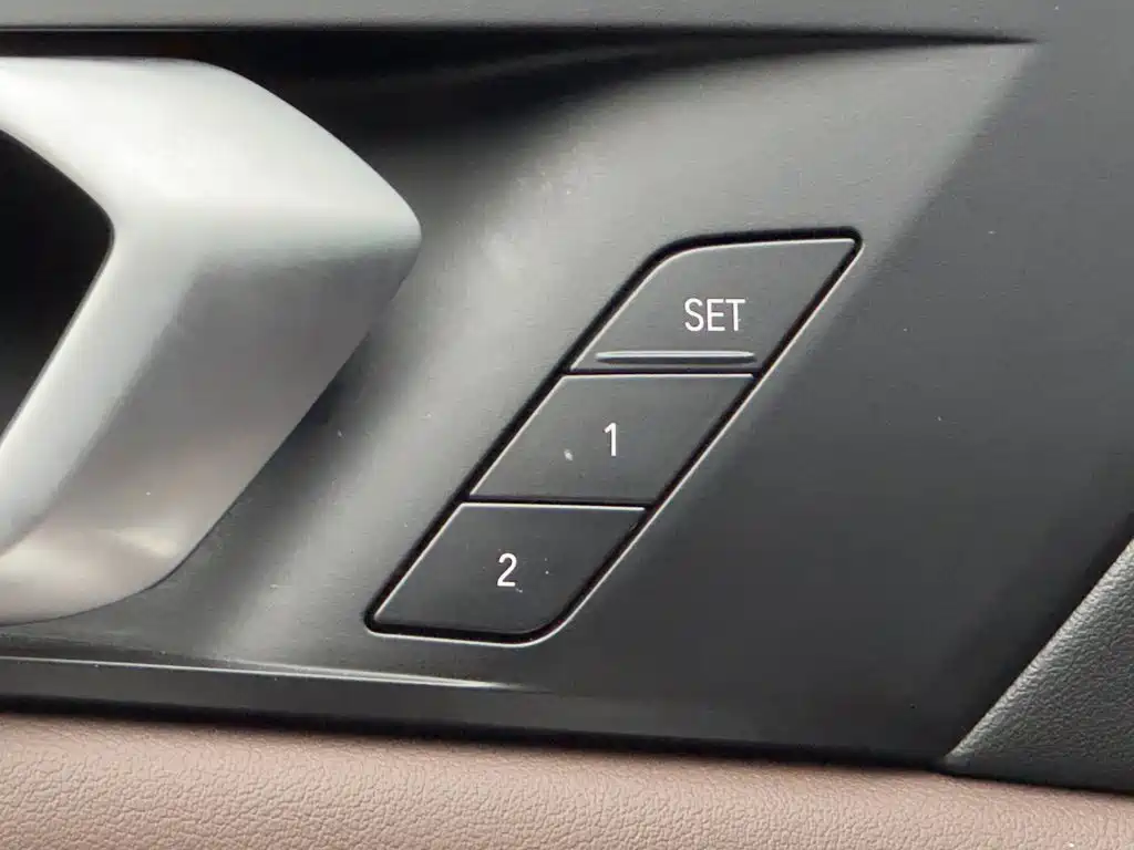 BMW X5 — миниатюра 15