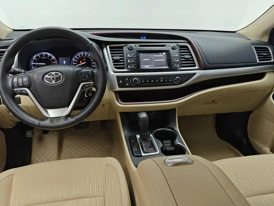 Toyota Highlander — миниатюра 12