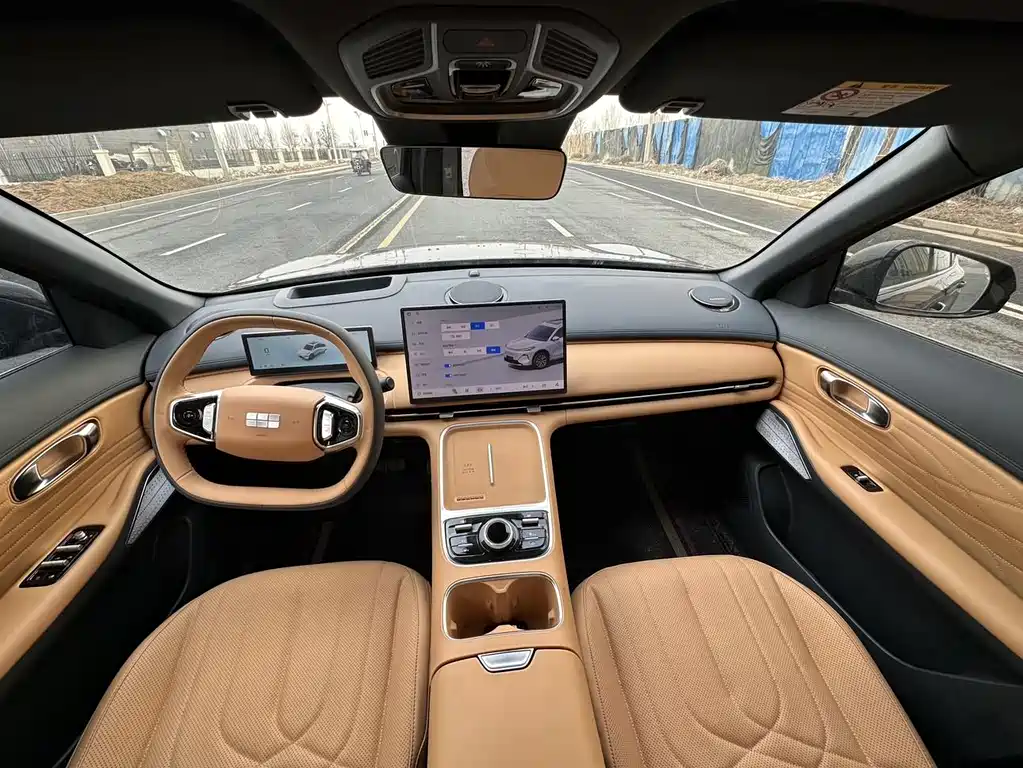 GEELY GALAXY GALAXY STARSHIP 7 EM I