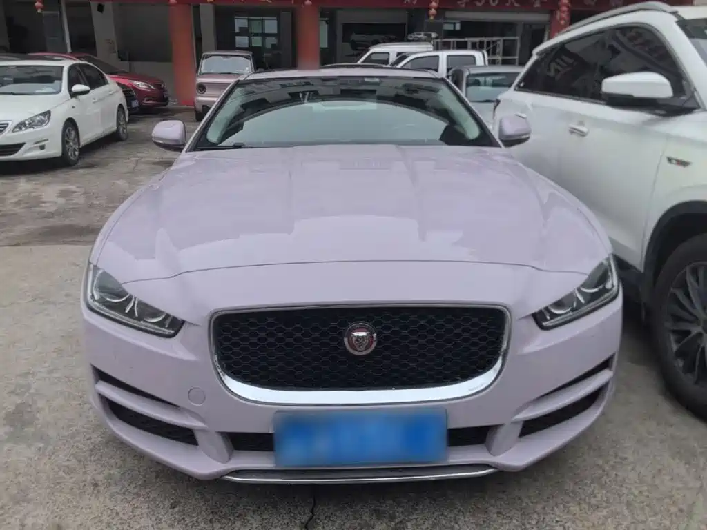 Jaguar XEL — миниатюра 3