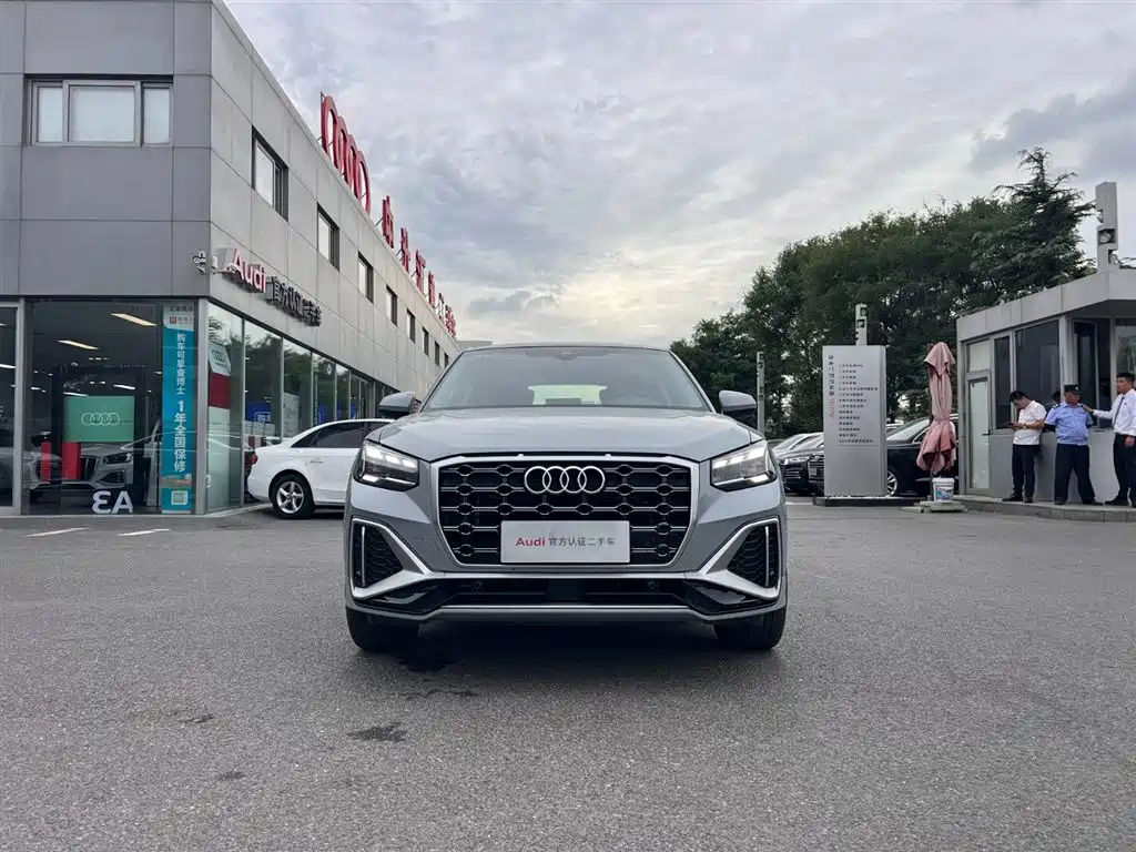 Audi Q2L 2024 35TFSI Fashion