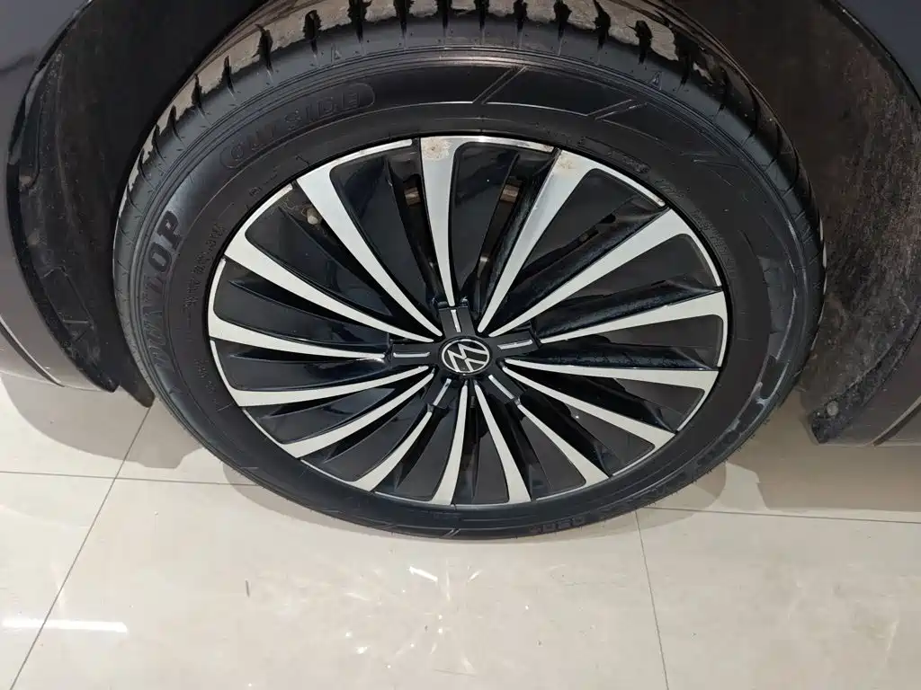 Volkswagen Viloran — миниатюра 25