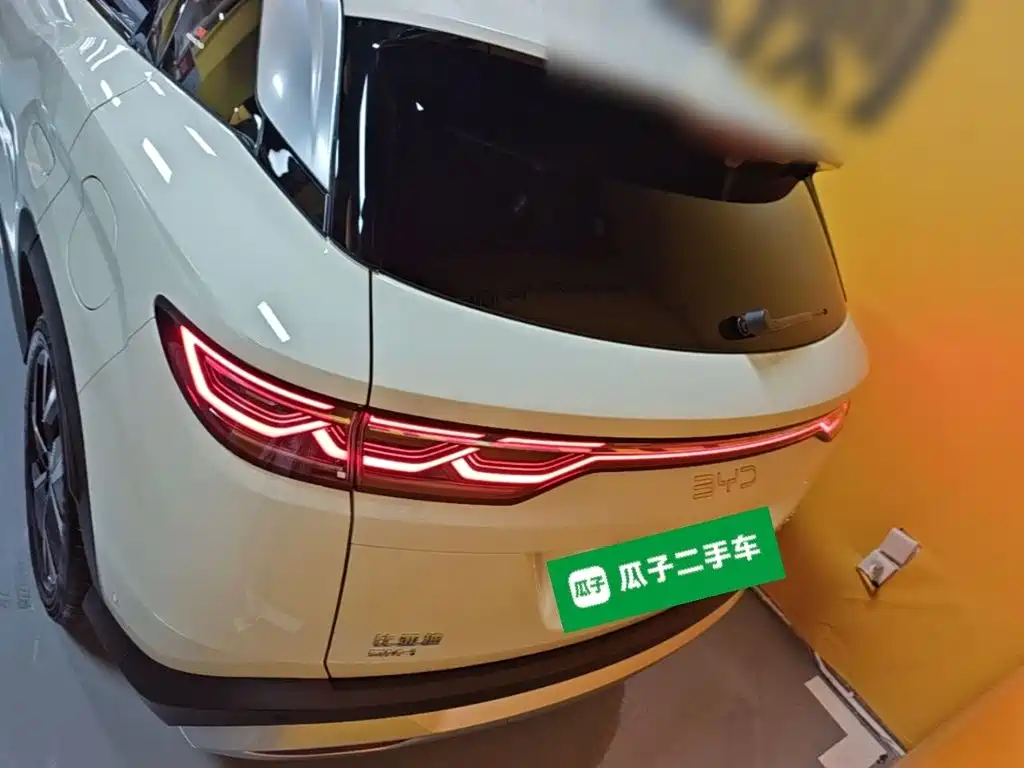 BYD L DM-i — миниатюра 6