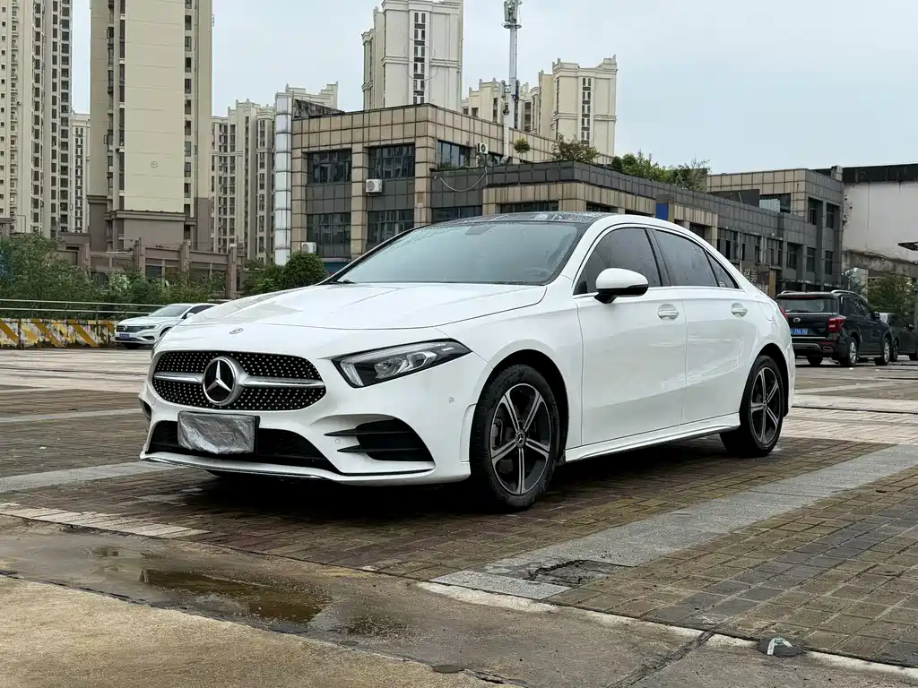 Mercedes-Benz A-Class — миниатюра 3