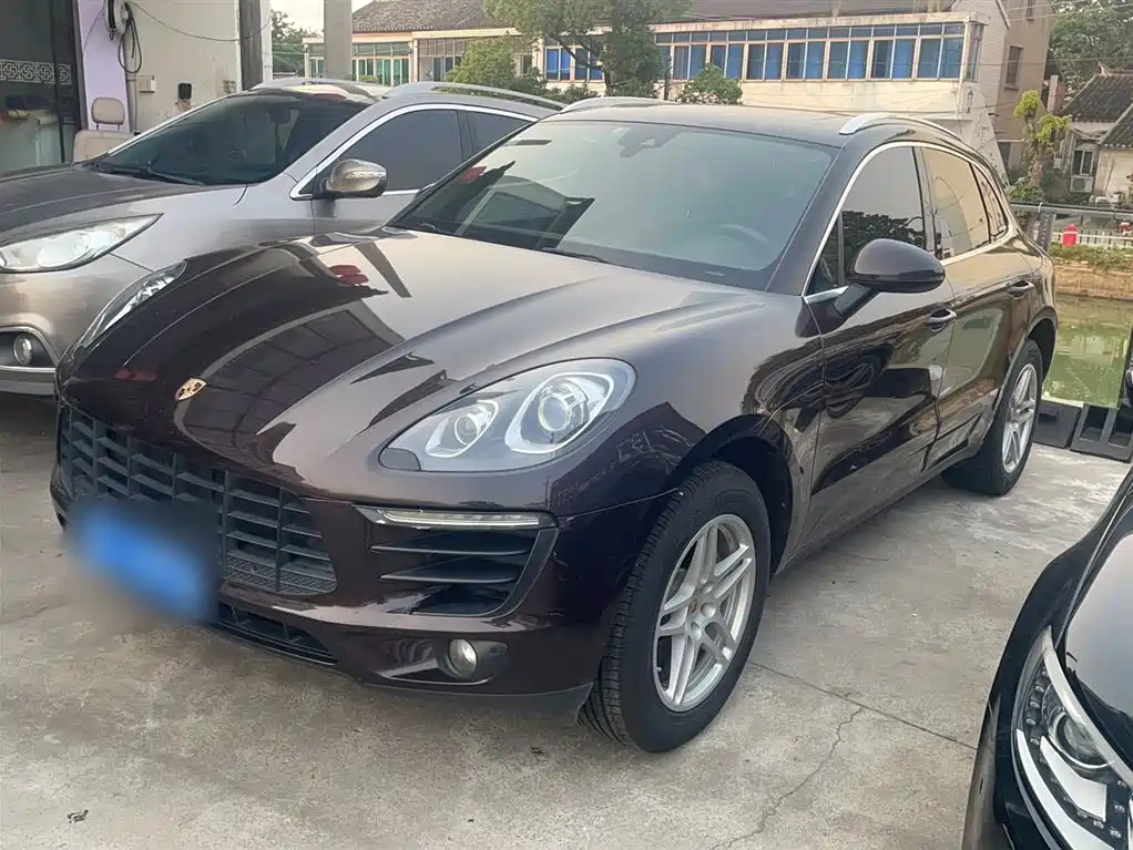 Купить Porsche Macan