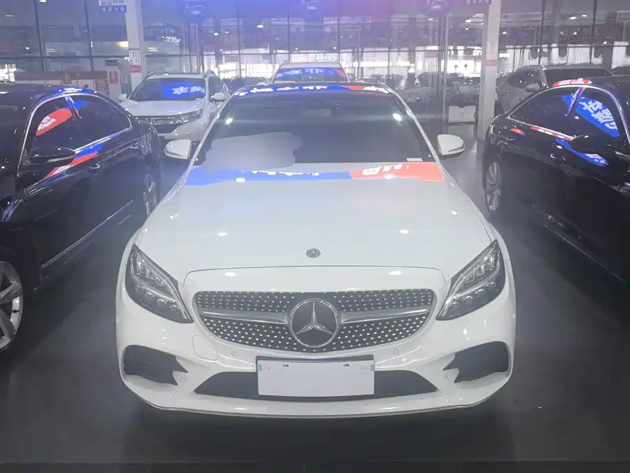Mercedes-Benz C-Class — миниатюра 2