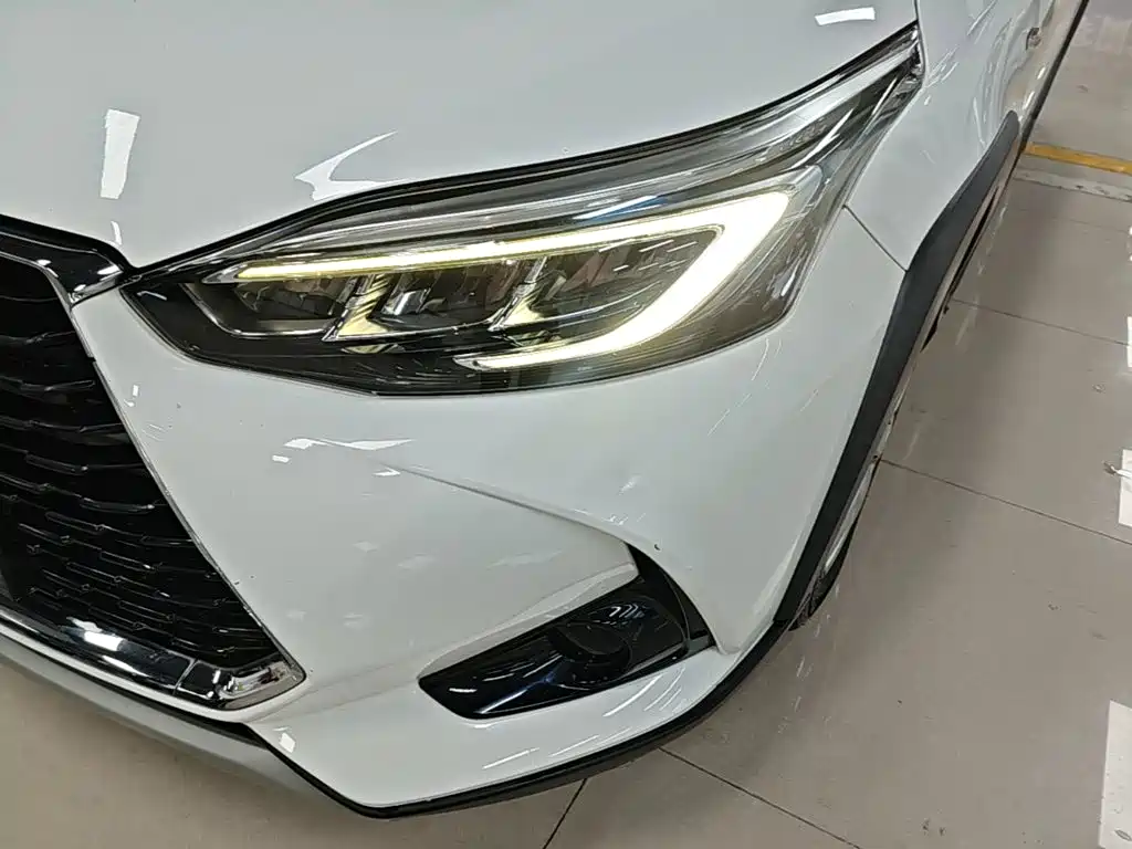 Toyota Yaris L — миниатюра 24
