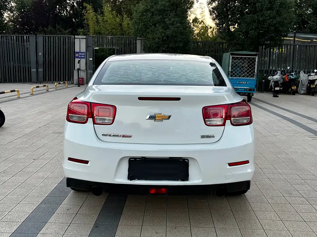 Chevrolet Malibu — миниатюра 17