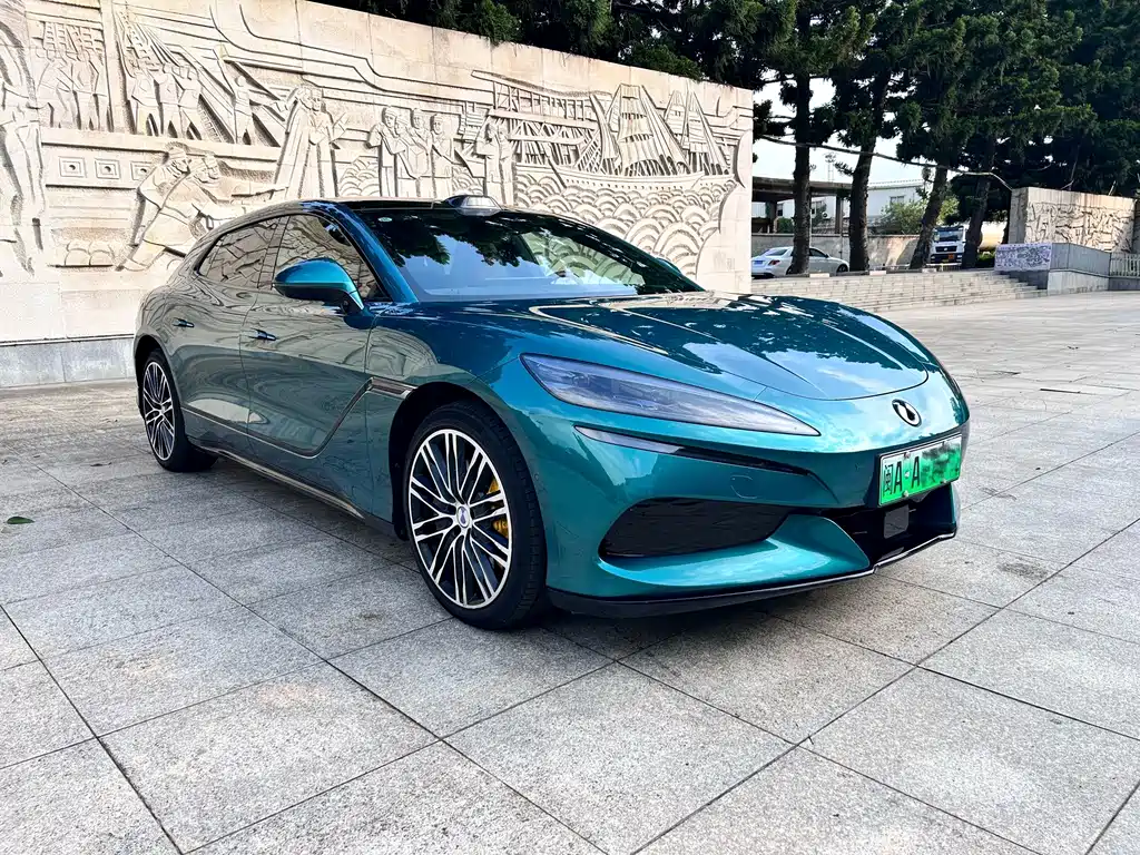 Denza Denza Z9GT — миниатюра 2
